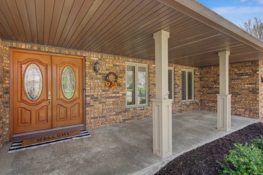 24 Lori Lane Court, Geneseo, IL 61254 - #3