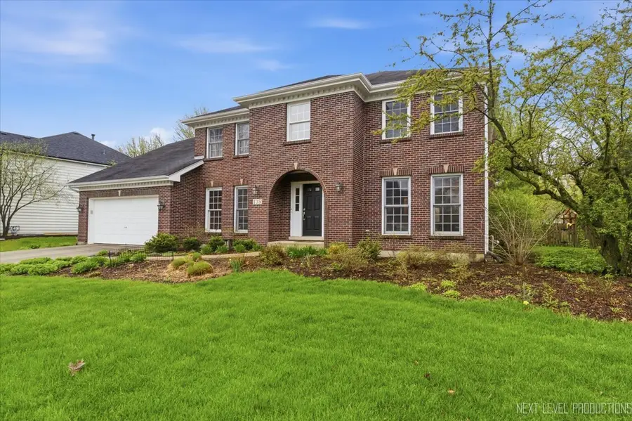 135 Westhaven Circle, Geneva, IL 60134 - #2