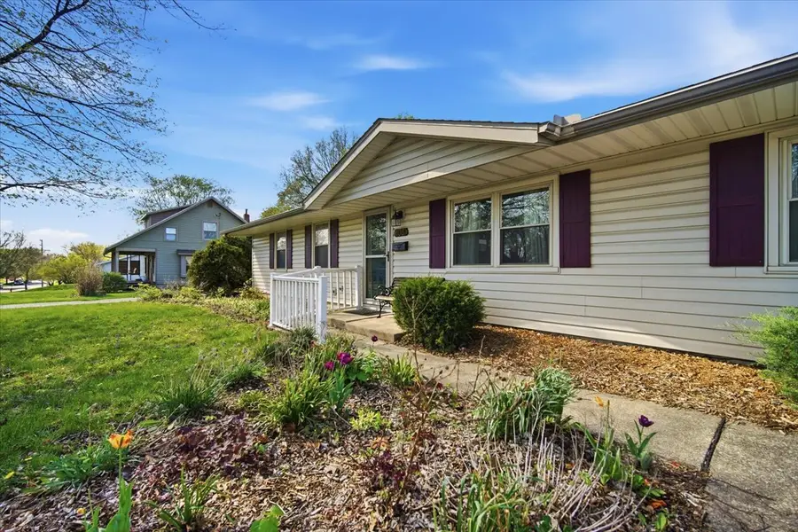 208 E Lincoln Street, Normal, IL 61761 - #2