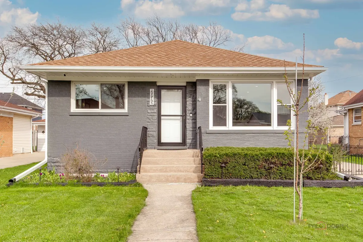 7745 N Nora Avenue, Niles, IL 60714 - #1