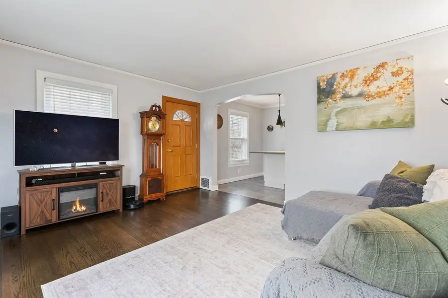 2012 Newton Avenue, Park Ridge, IL 60068 - #3