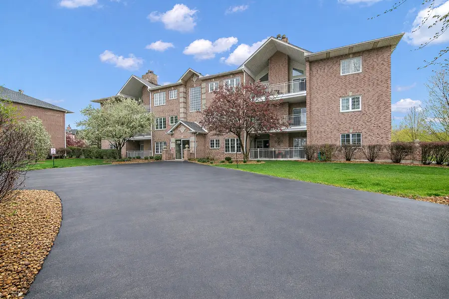 11535 Settlers Pond Way #3A, Orland Park, IL 60467 - #2