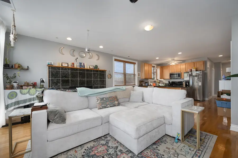 1710 N Whipple Street #3, Chicago, IL 60647 - #3