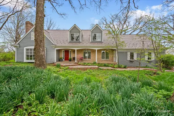 5N617 Forest Glen Lane, St. Charles, IL 60175