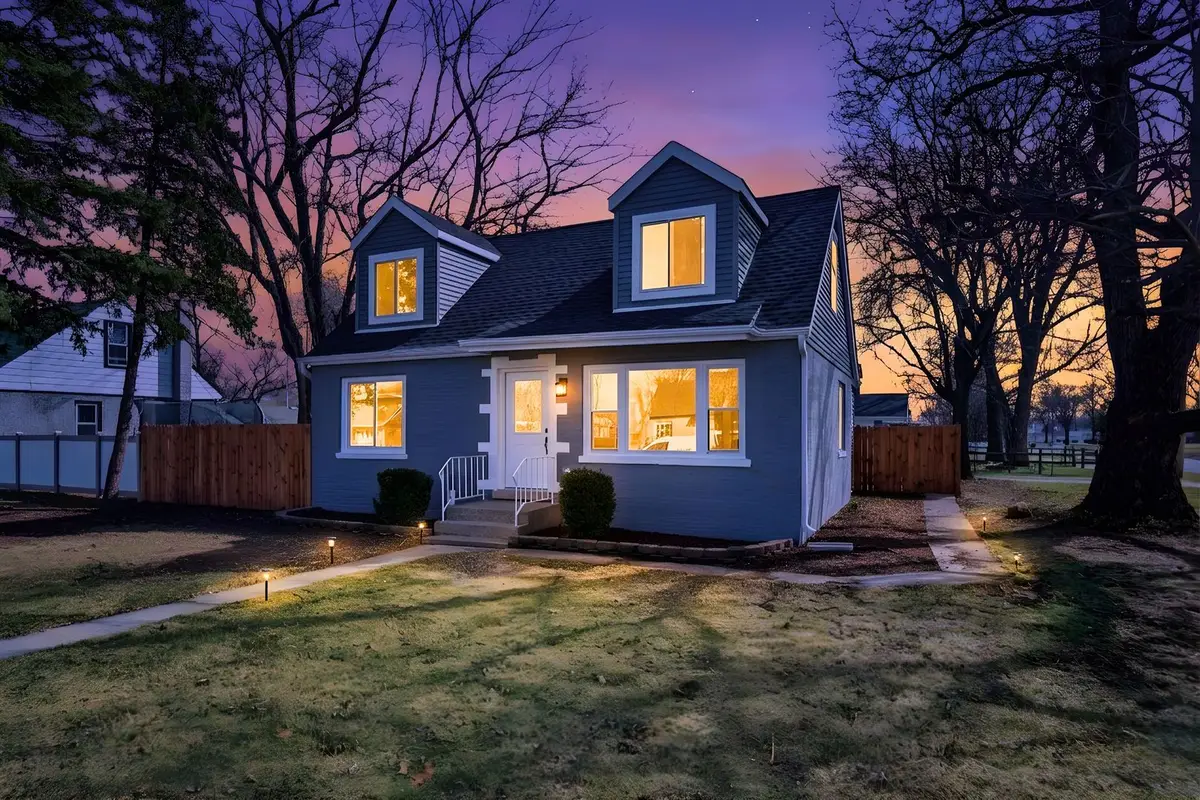 7851 Suburban Lane, Bridgeview, IL 60455 - #1