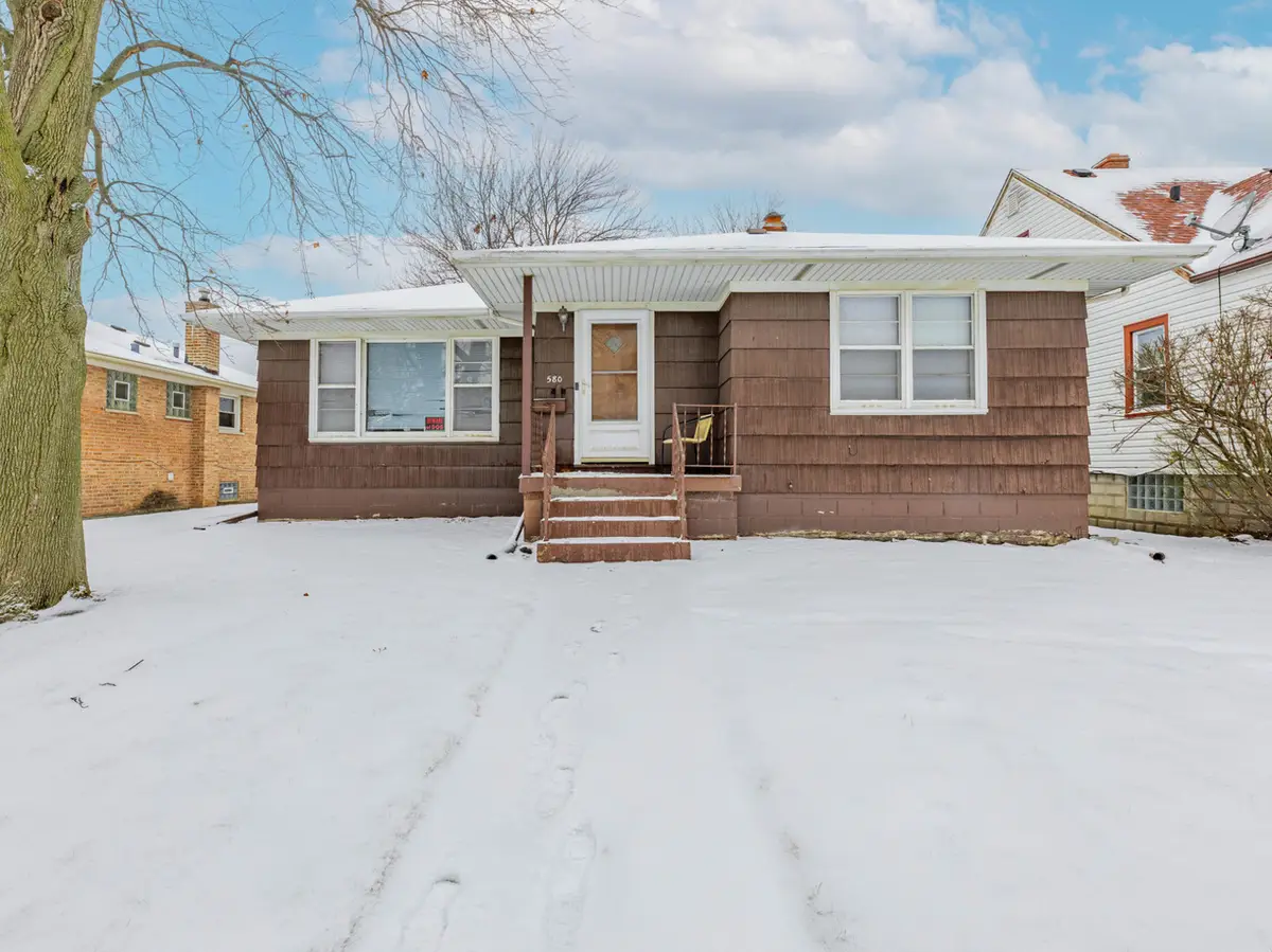 580 Hirsch Avenue, Calumet City, IL 60409 - #1