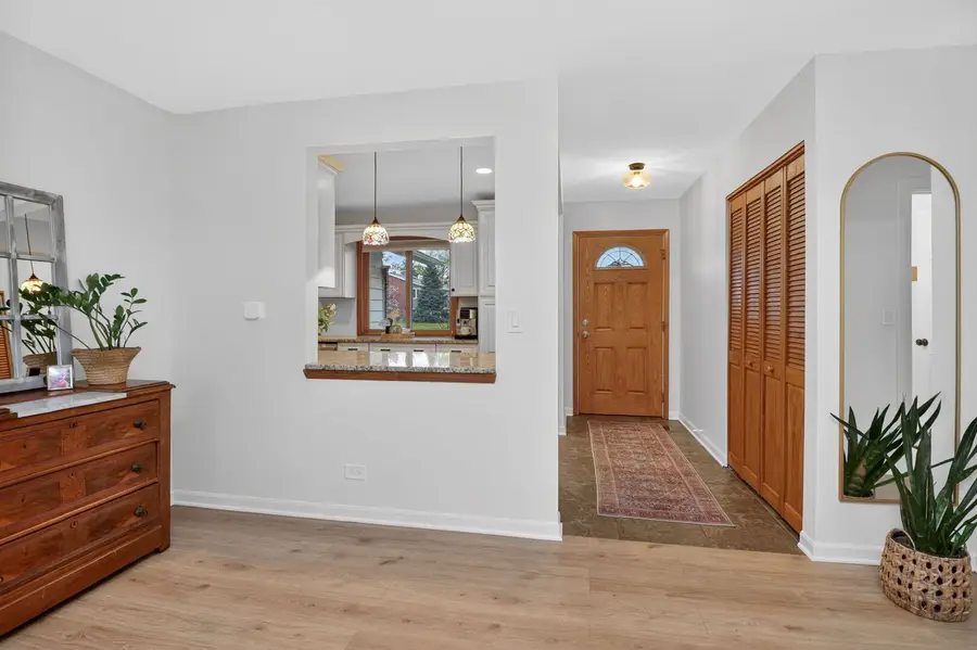 6812 Woodridge Drive, Woodridge, IL 60517 - #3