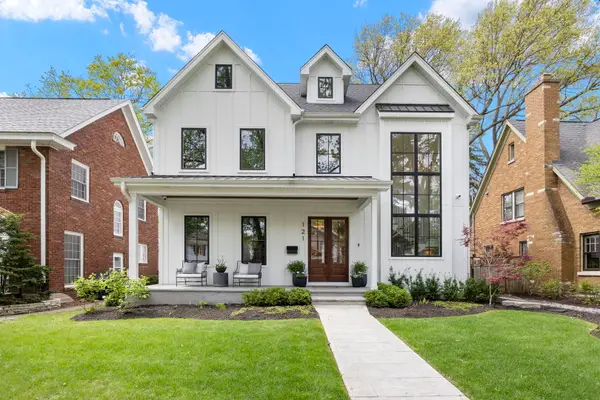 121 N Julian Street, Naperville, IL 60540