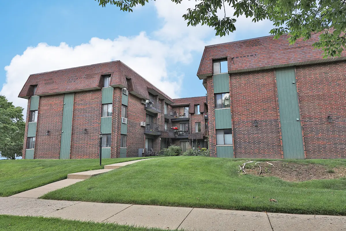 4946 Douglas Road #202, Downers Grove, IL 60515 - #1