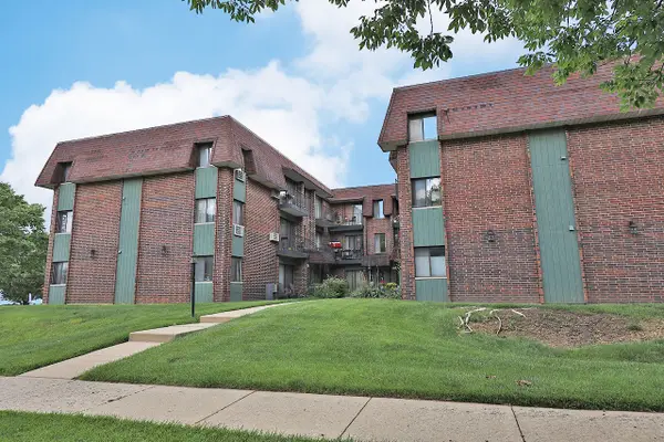4946 Douglas Road #202, Downers Grove, IL 60515