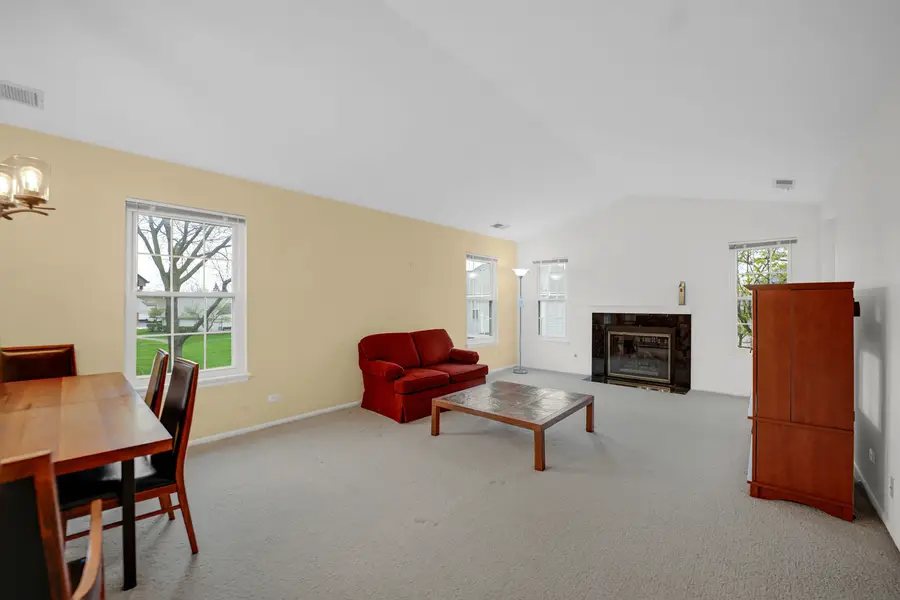 62 Winding Run Lane #62, Streamwood, IL 60107 - #3