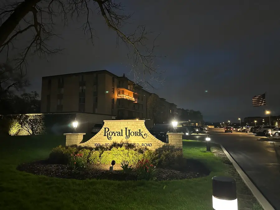 110 W Butterfield Road #402S, Elmhurst, IL 60126 - #2