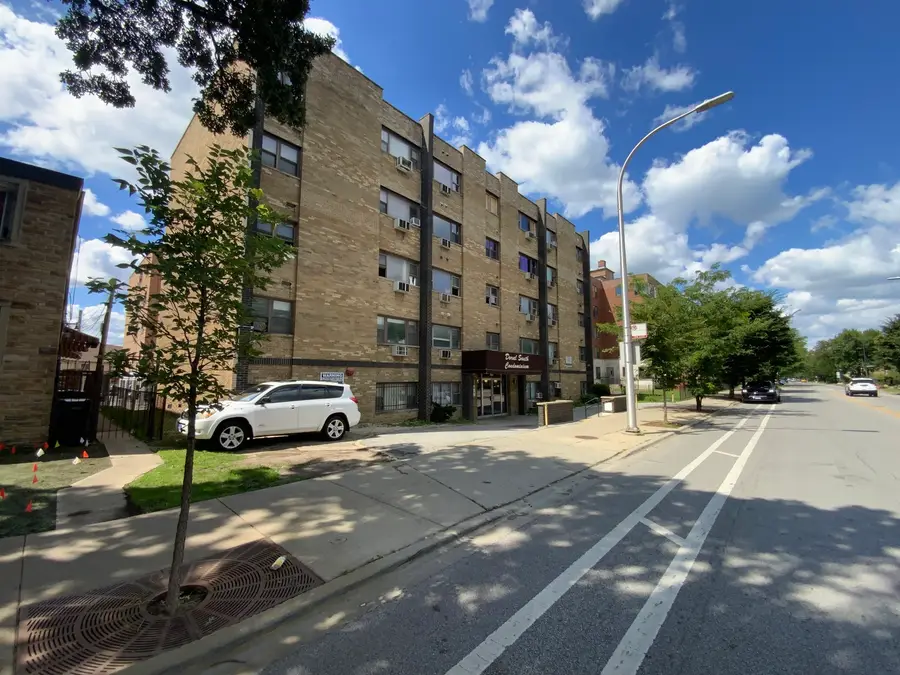 7854 S South Shore Drive #405, Chicago, IL 60649 - #2