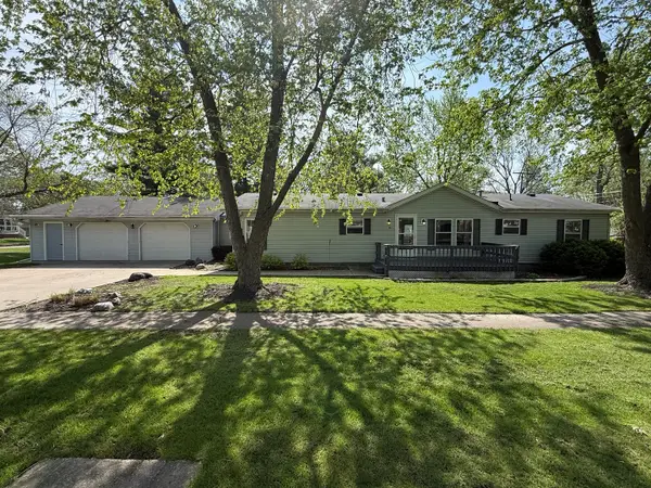 102 S Morgan Street, Odell, IL 60460