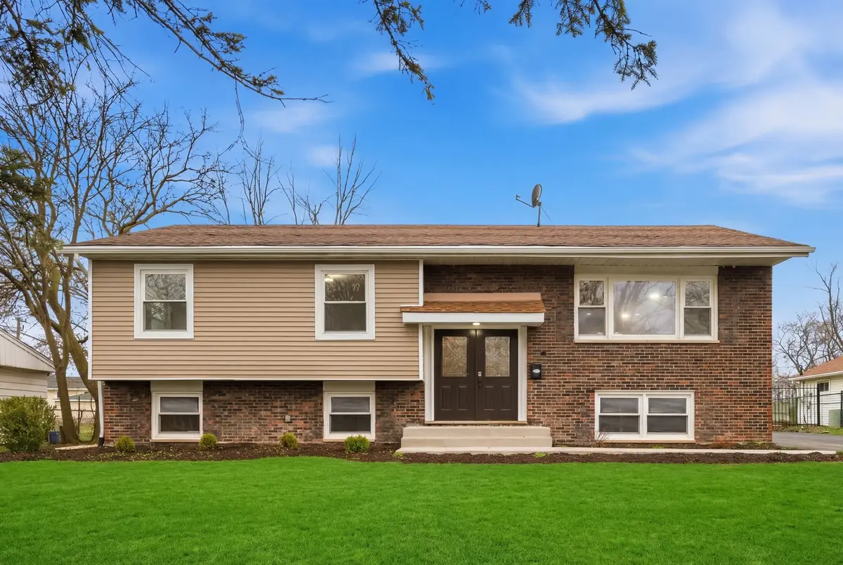 17720 Rosewood Terrace, Country Club Hills, IL 60478 - #1