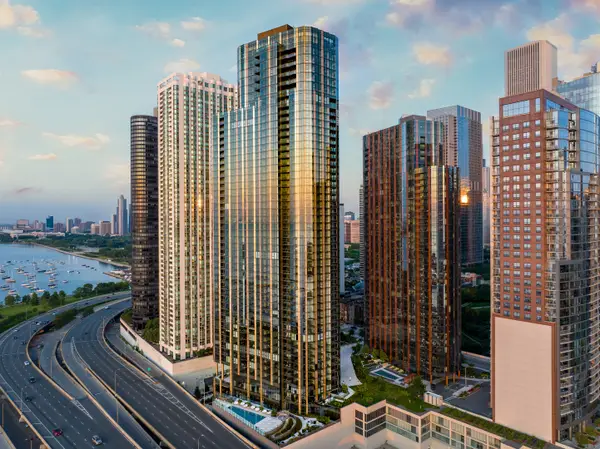 211 N Harbor Drive #4101, Chicago, IL 60601