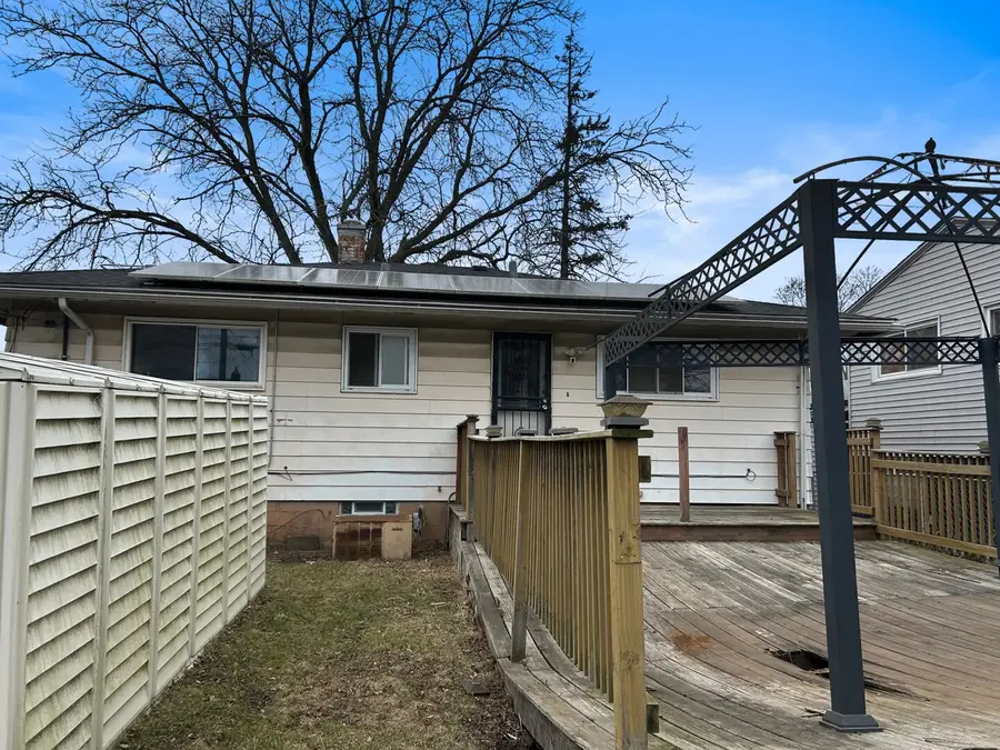 319 Merrill Avenue, Calumet City, IL 60409 - #3