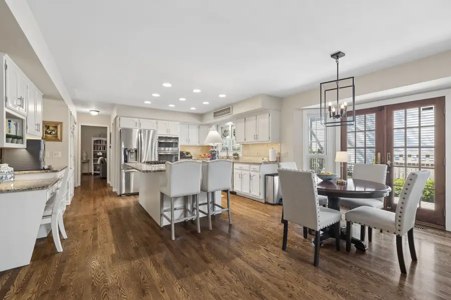 721 Burgess Hill Road, Naperville, IL 60565 - #3