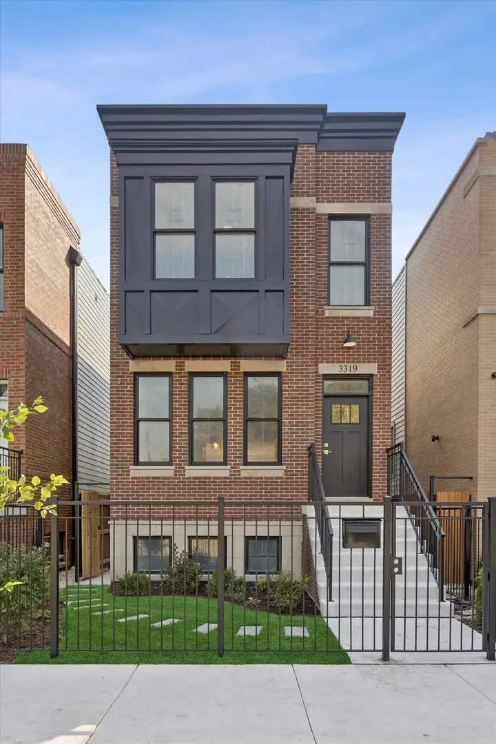 3319 S Prairie Avenue, Chicago, IL 60616 - #1
