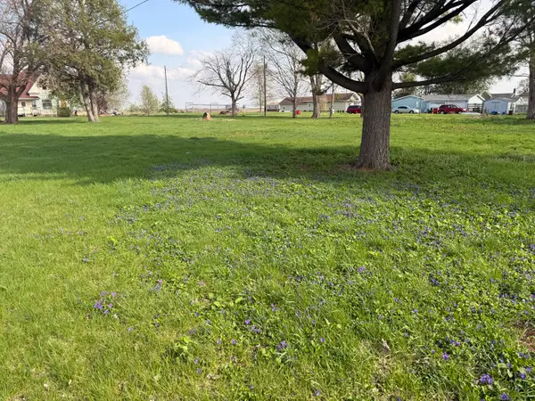 210 N Maple Street, Magnolia, IL 61336