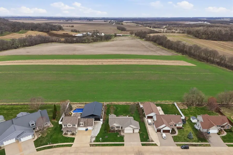 617 N 6th Street Circle, Princeton, IA 52768 - #3