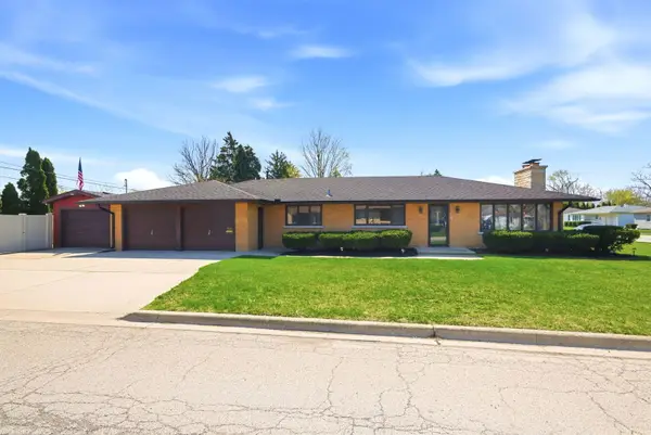 908 Curtis Avenue, Joliet, IL 60435