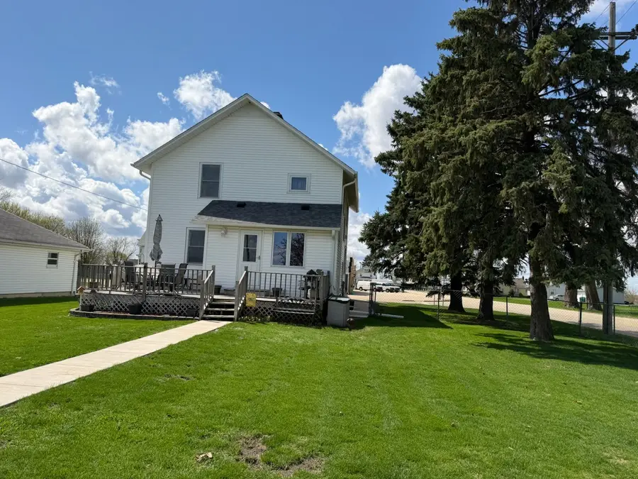 101 Pacific Street, Monroe Center, IL 61052 - #3