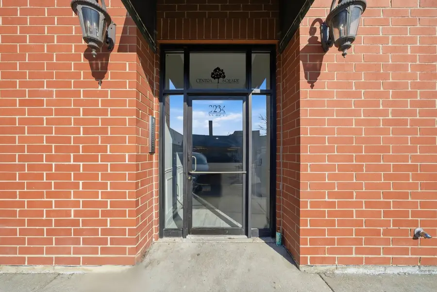 3234 N Central Avenue #304, Chicago, IL 60634 - #3