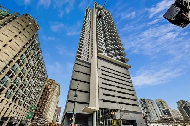 235 W Van Buren Street #3817, Chicago, IL 60607 - #1