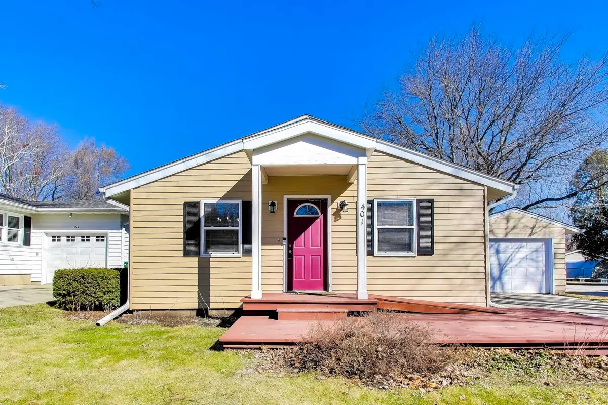 401 E Lincoln Street, Sycamore, IL 60178 - #1