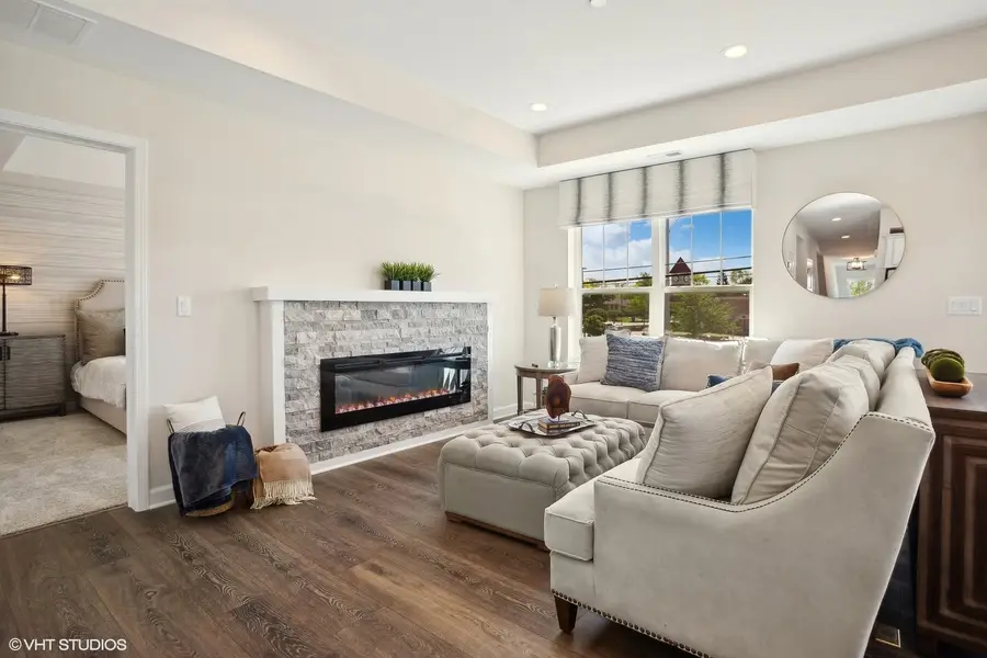 272 Masters Drive, Addison, IL 60101 - #3