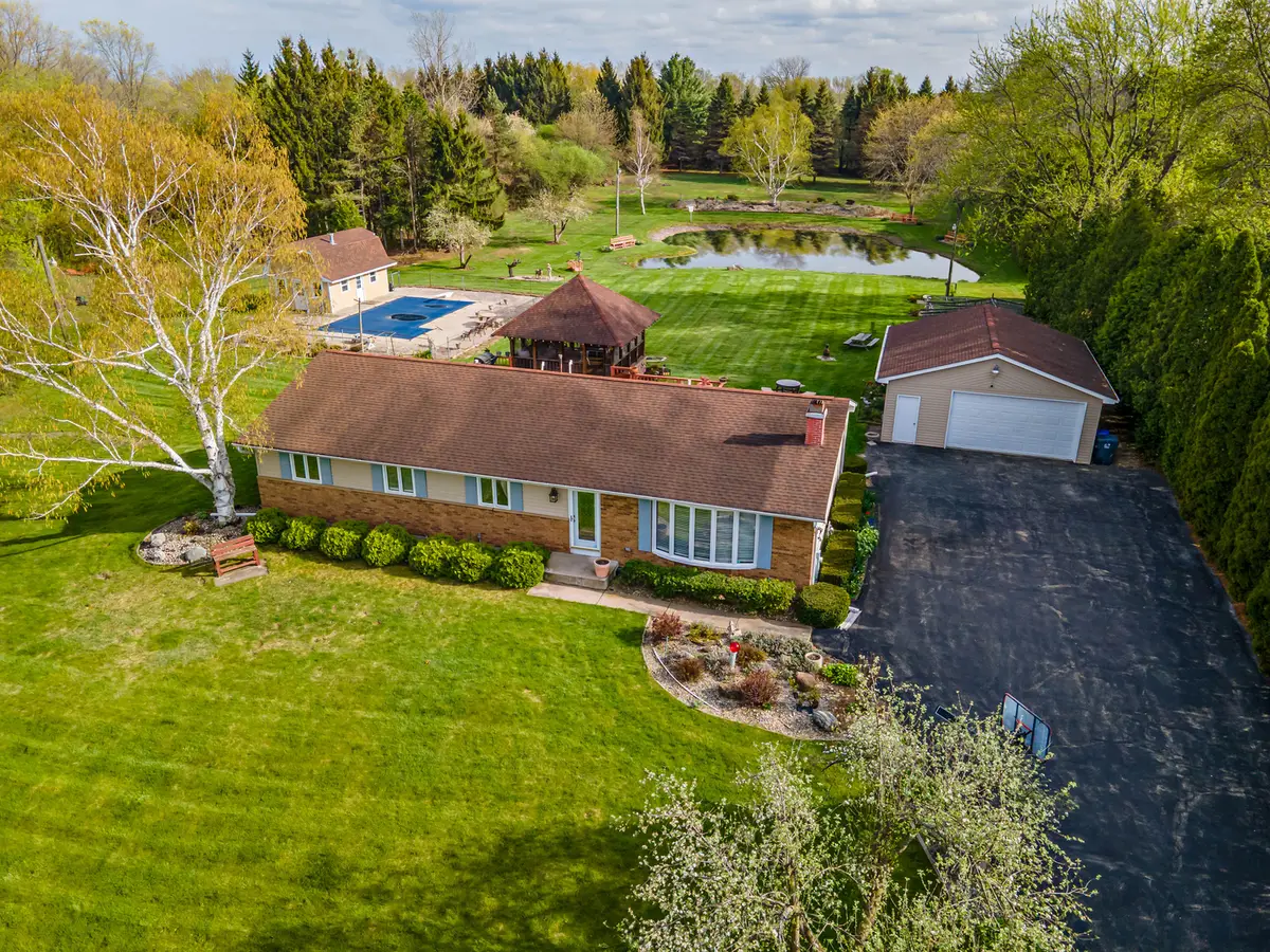 12455 W 33rd Street, Beach Park, IL 60099 - #1