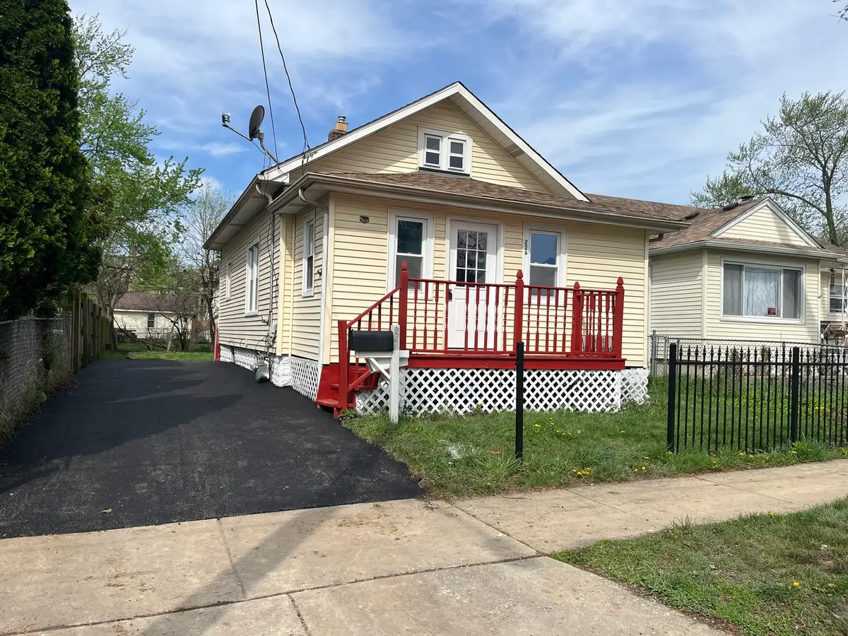 226 N Ohio Street, Aurora, IL 60505 - #1