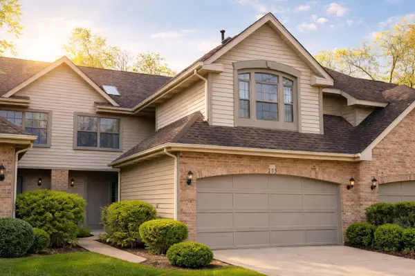 205 Benton Lane, Bloomingdale, IL 60108