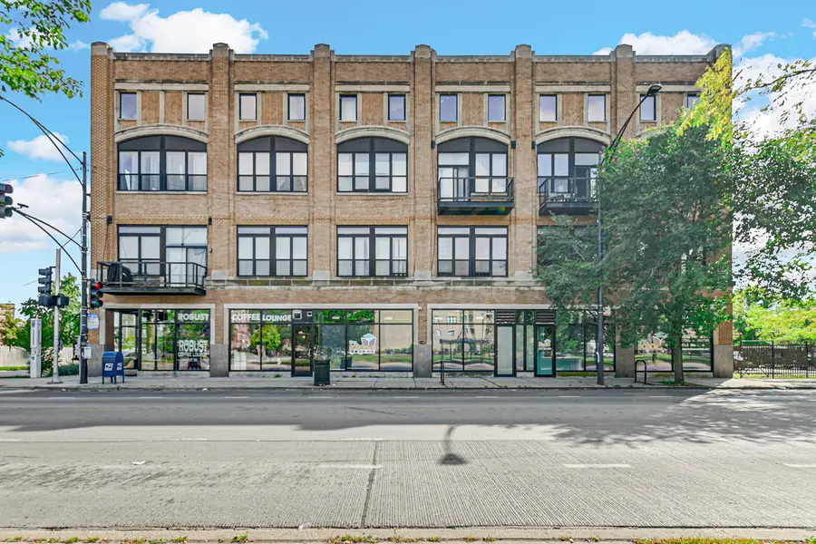 6300 S Woodlawn Street #305, Chicago, IL 60637 - #2