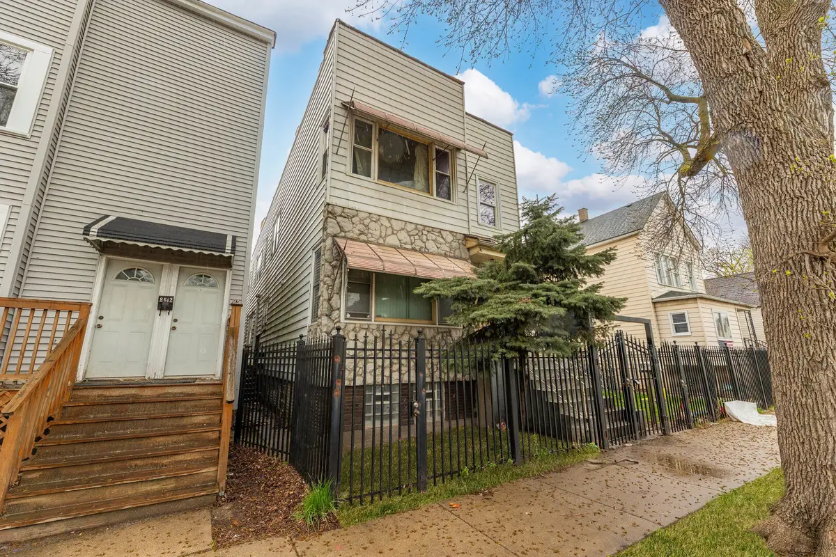 8610 S Burnham Avenue, Chicago, IL 60617 - #1