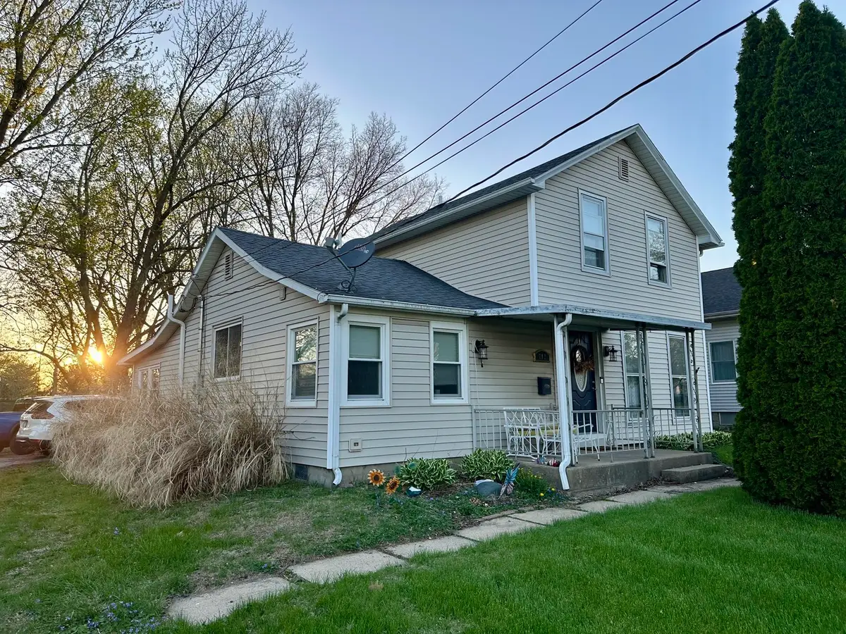 712 N 1st Street, Princeton, IL 61356 - #1