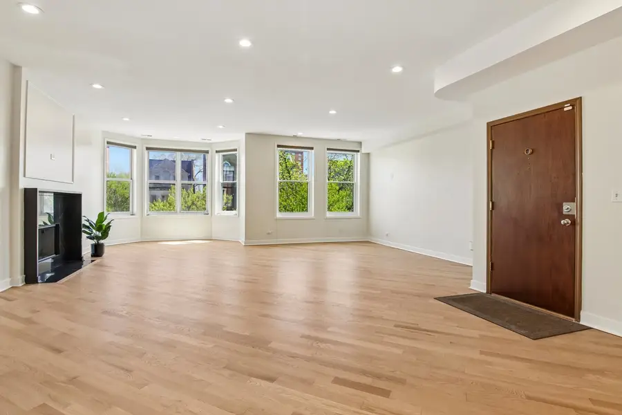 3968 S Ellis Avenue #2N, Chicago, IL 60653 - #3