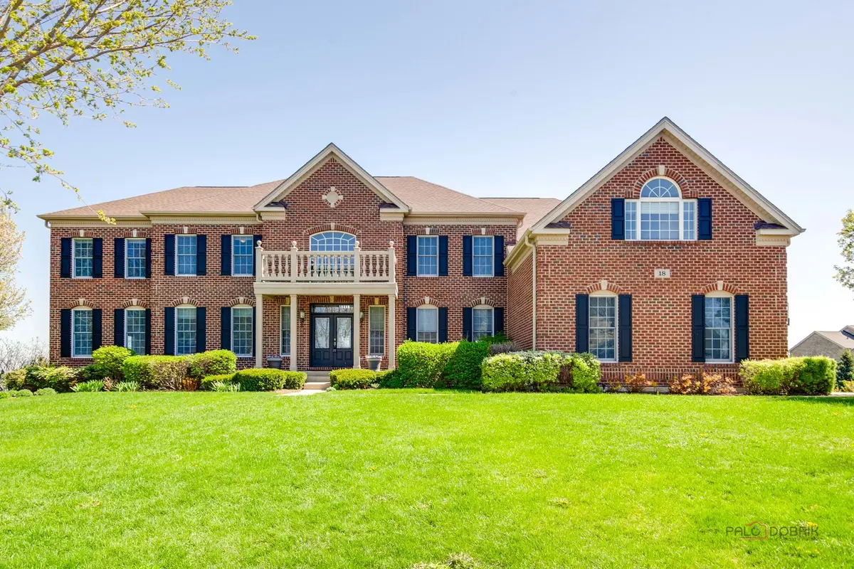 18 Tournament Drive N, Hawthorn Woods, IL 60047 - #1