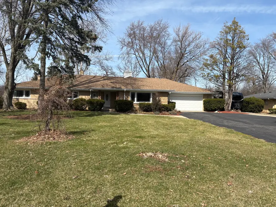 17w120 Woodland Avenue, Bensenville, IL 60106 - #2