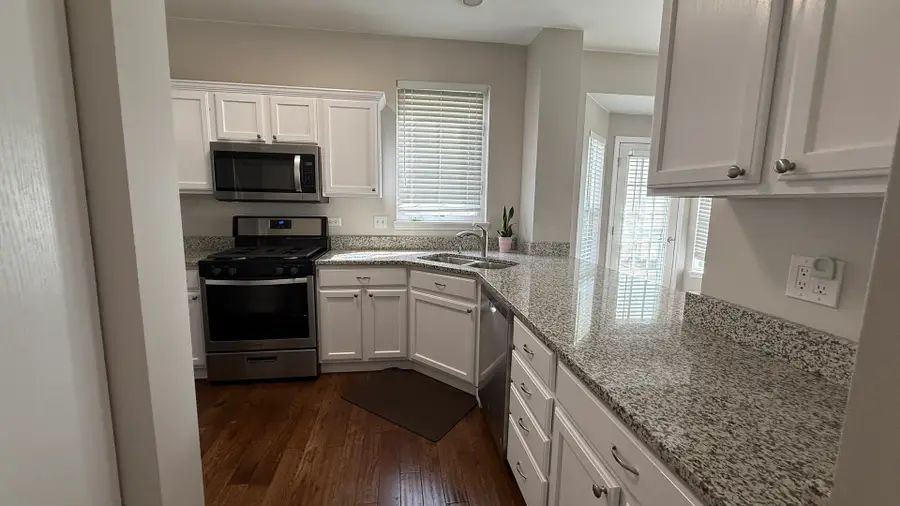 1719 Devonshire Lane, Shorewood, IL 60404 - #3