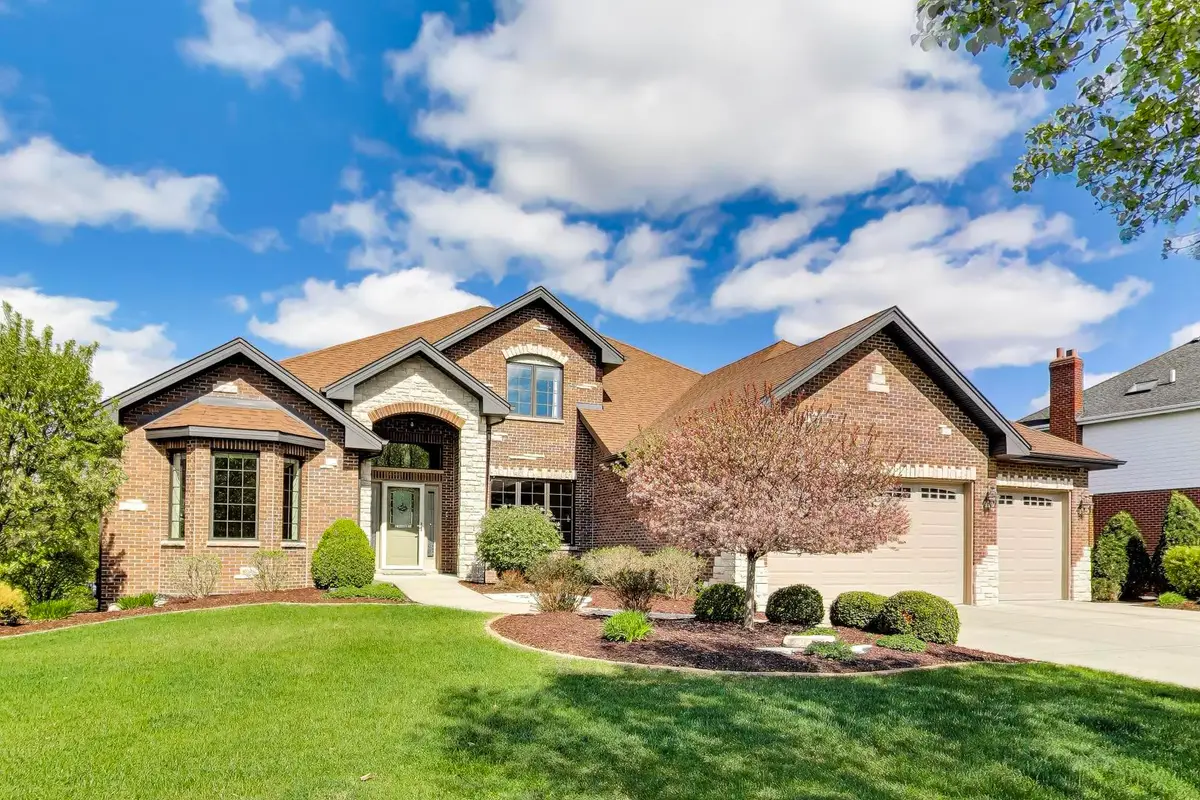 19201 Loveland Court, Mokena, IL 60448 - #1