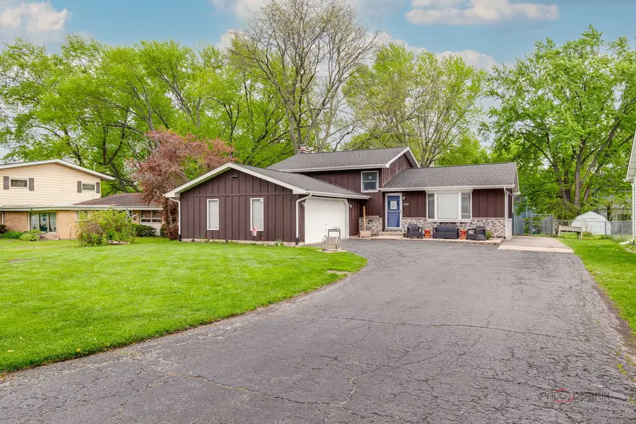 25493 W Lehmann Boulevard, Lake Villa, IL 60046 - #2