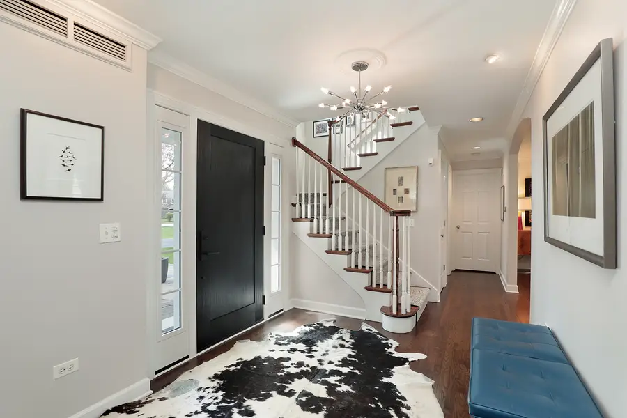 921 Woodbine Lane, Northbrook, IL 60062 - #2