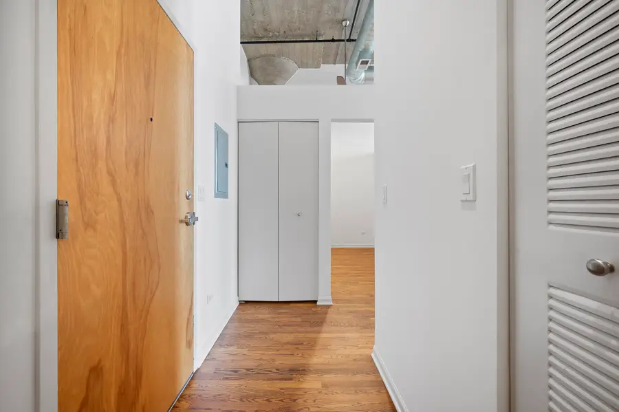 758 N Larrabee Street #310, Chicago, IL 60654 - #2