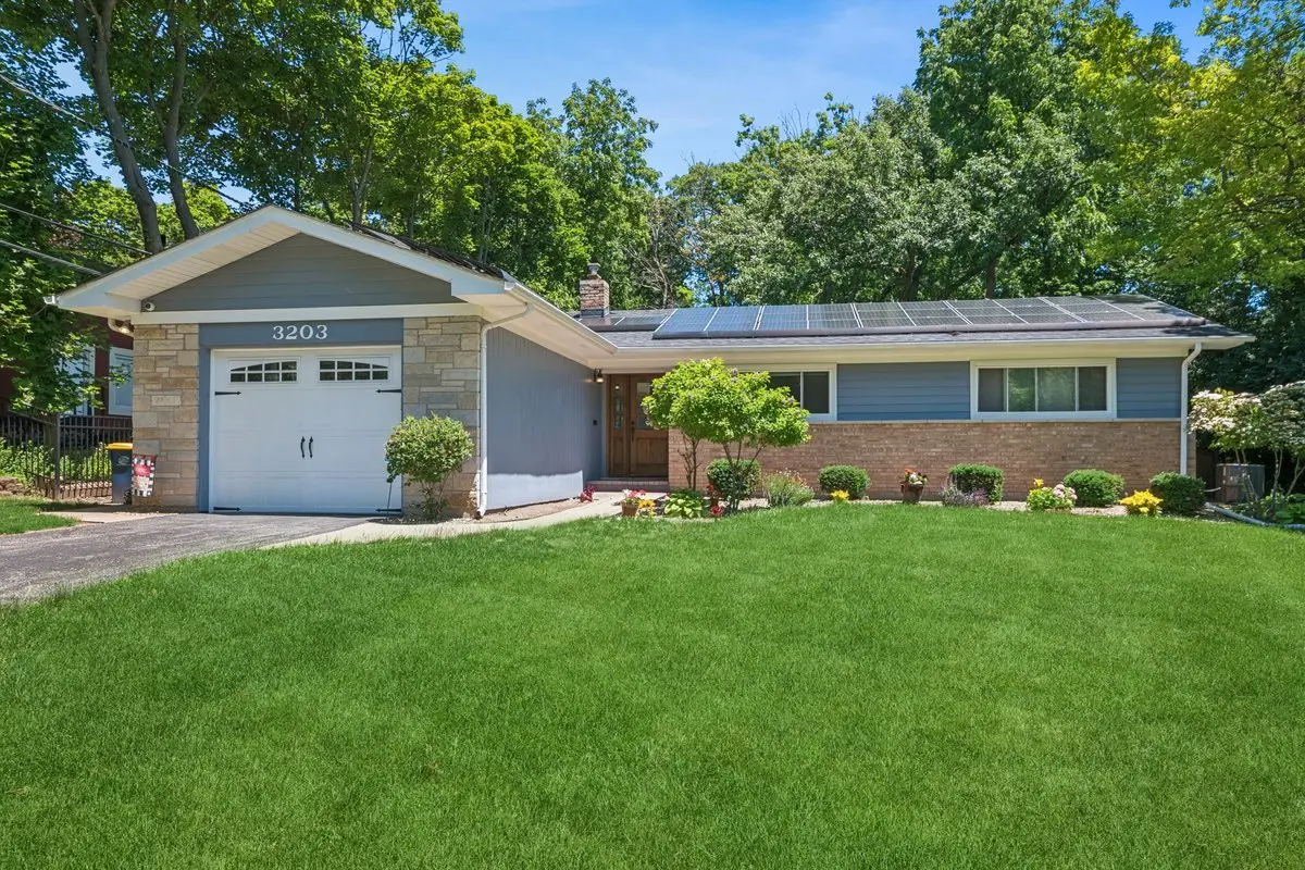 3203 Dato Avenue, Highland Park, IL 60035 - #1