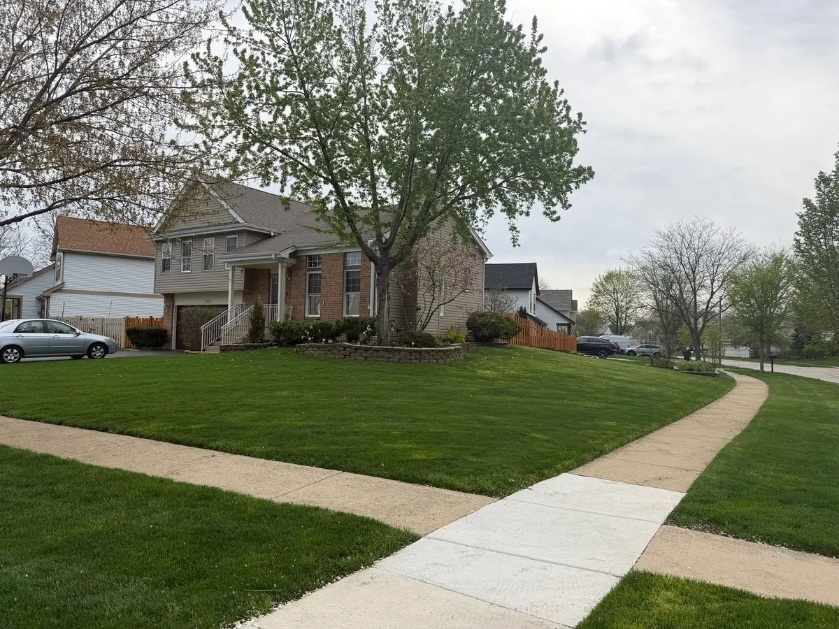 2101 Camden Lane, Hanover Park, IL 60133 - #1