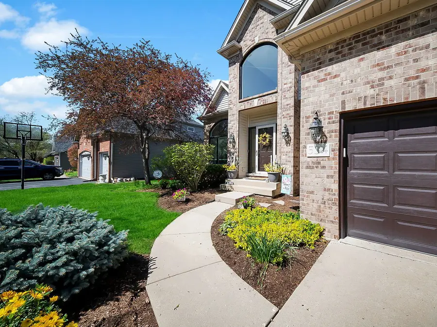 534 Terrace Lane, South Elgin, IL 60177 - #3