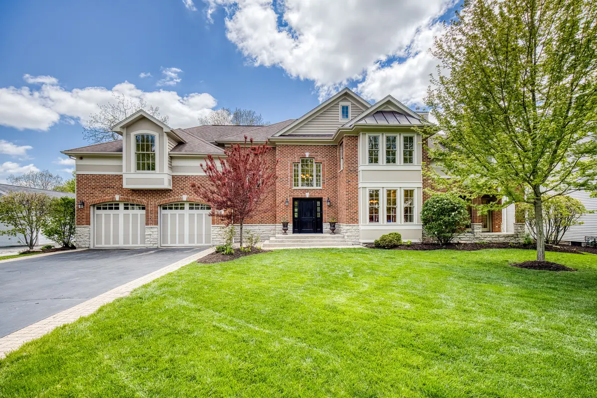 119 Roslyn Road, Barrington, IL 60010 - #1