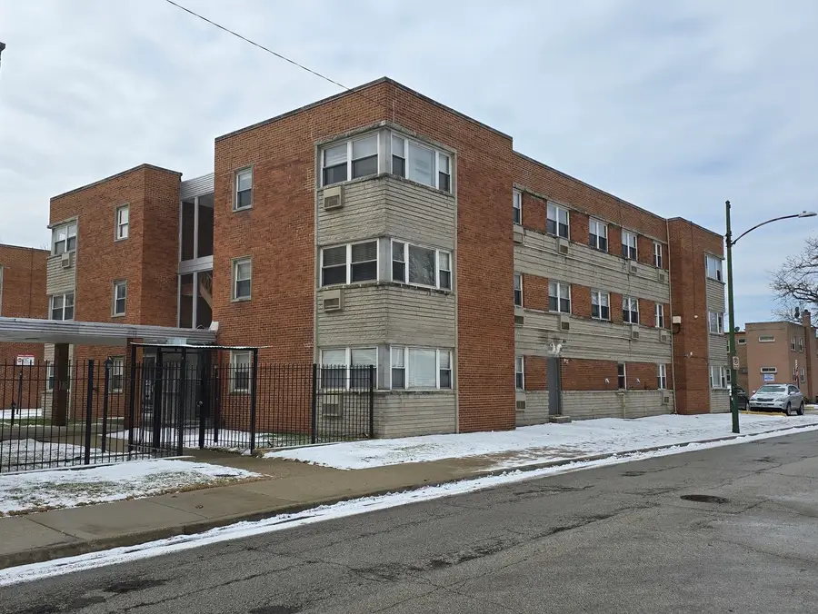 2411 W Balmoral Avenue #3D, Chicago, IL 60625 - #2